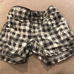 Gap Hawaiian style shorts